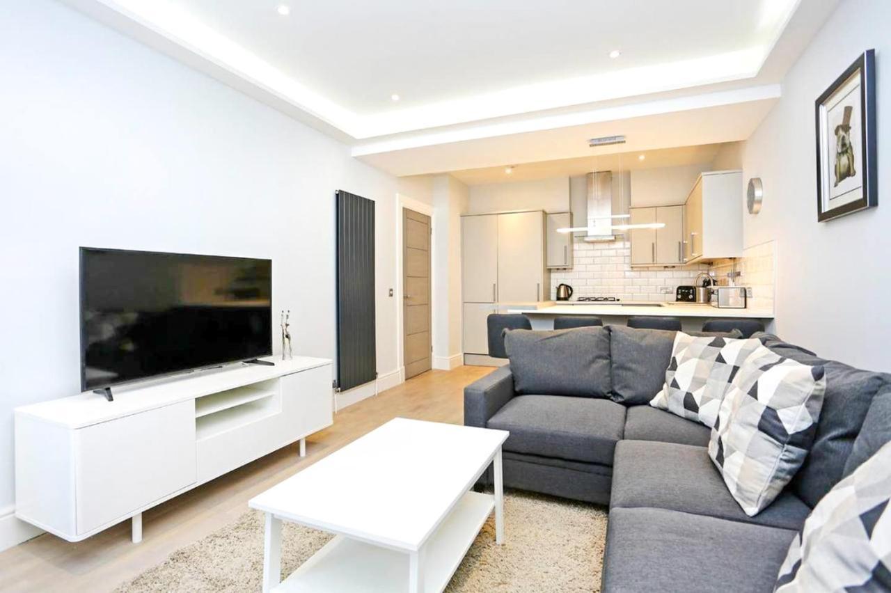 Ultra Modern, Stylish Apartment Next To Princes St EDI Exterior foto